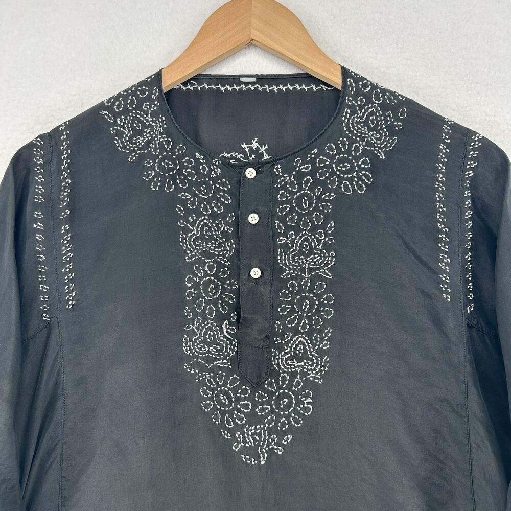 Womens Top M Chikankari Kurti Silk Blouse Popover Embroidered Black - Picture 3 of 12
